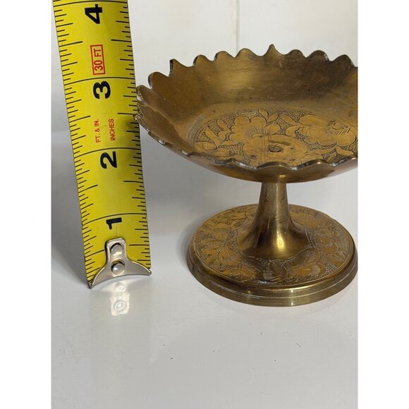 VTG Ornate Solid Brass Pedestal Bowl Footed Etched Floral Dish MCM Centerpiece - Picture 6 of 6